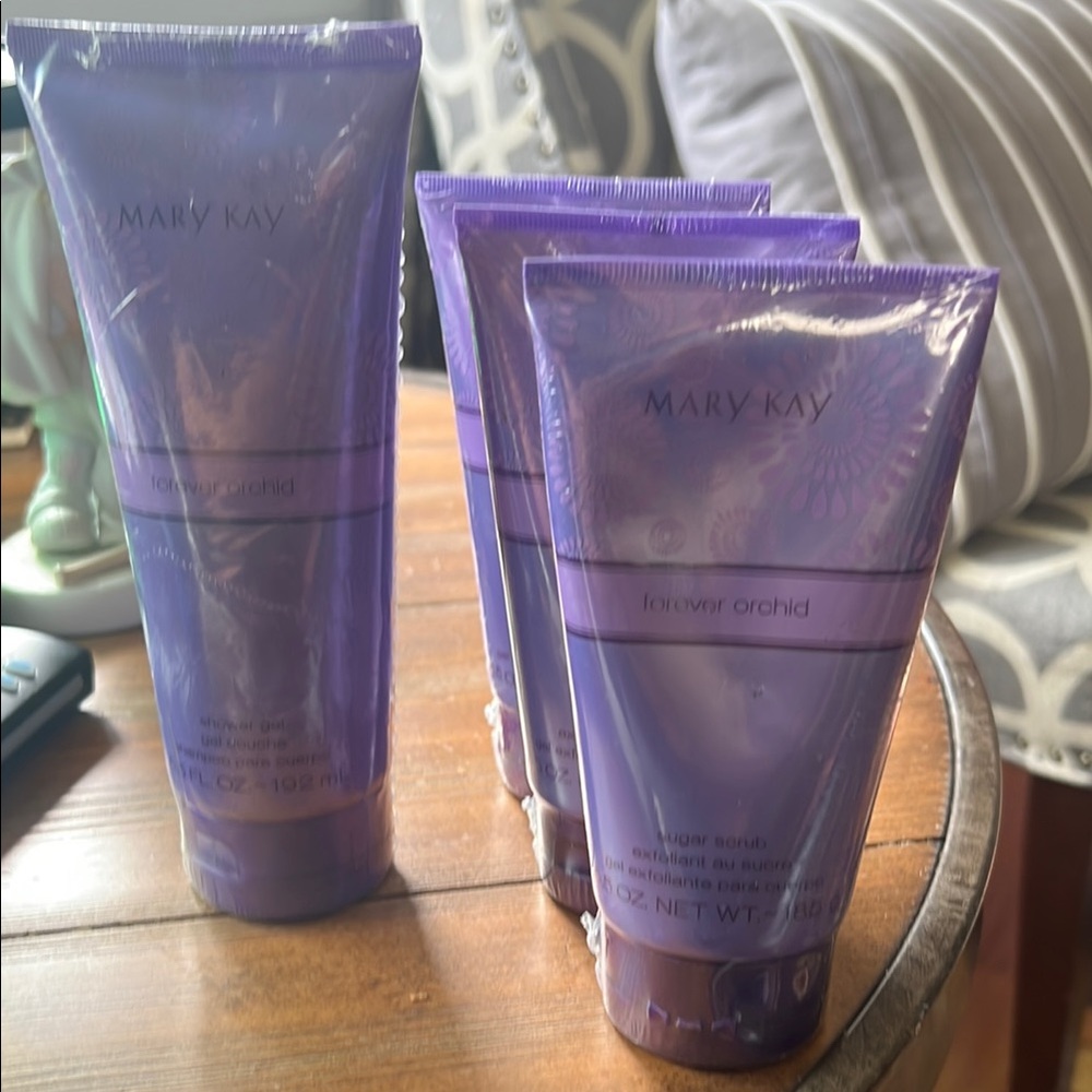 4 NEW Mary Kay Forever Orchid Skincare Products: 3 Sugar Scrubs and 1 Shower Gel
